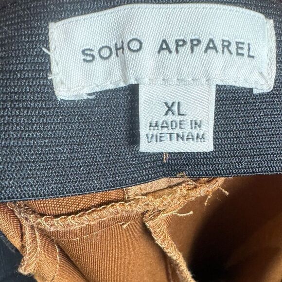 Soho Apparel caramel faux suede pants size medium XL - Picture 4 of 6